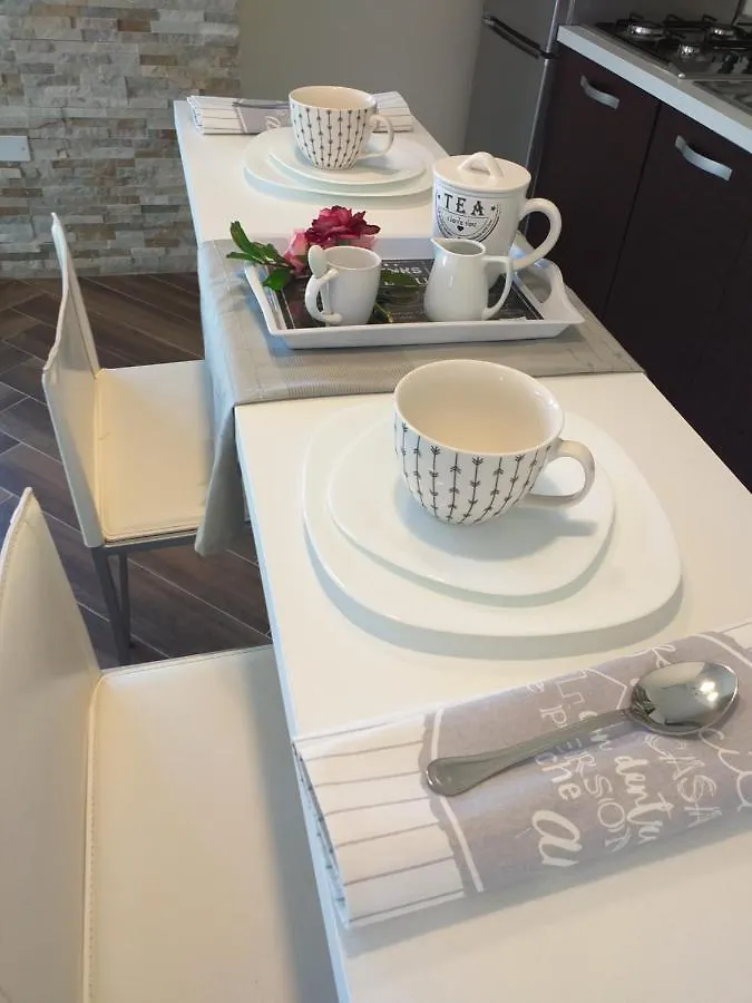別荘 Exclusive Use Swimming Pool Available From June To September カリアリ イタリア