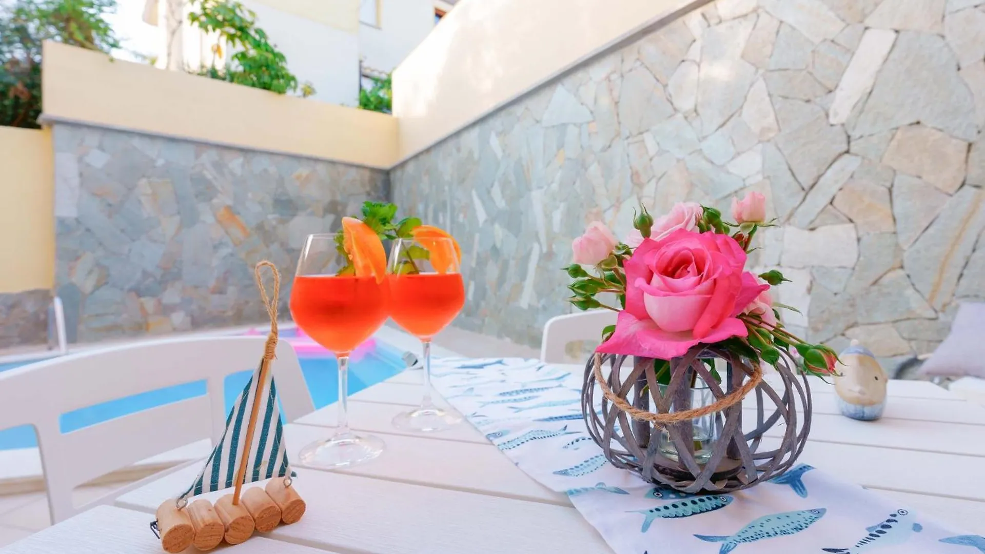 Exclusive Use Swimming Pool Available From June To September Cagliari Italië