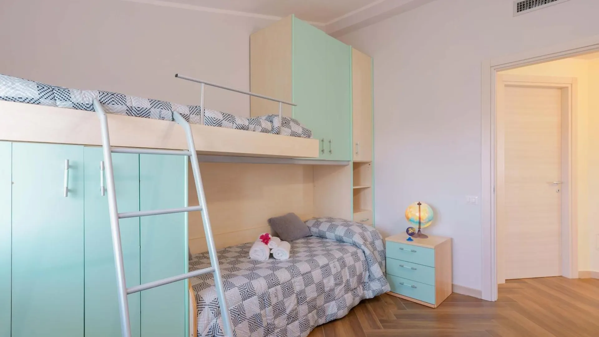 Exclusive Use Swimming Pool Available From June To September Cagliari Feriehus