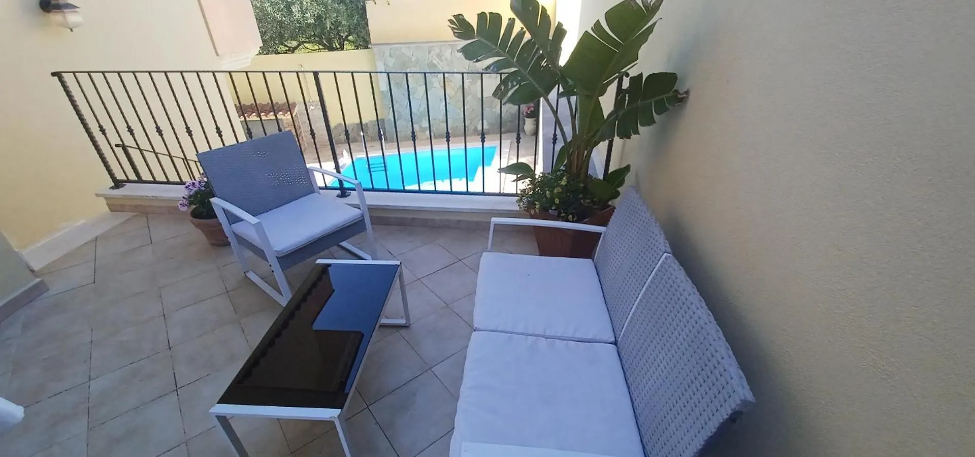 Exclusive Use Swimming Pool Available From June To September Cagliari